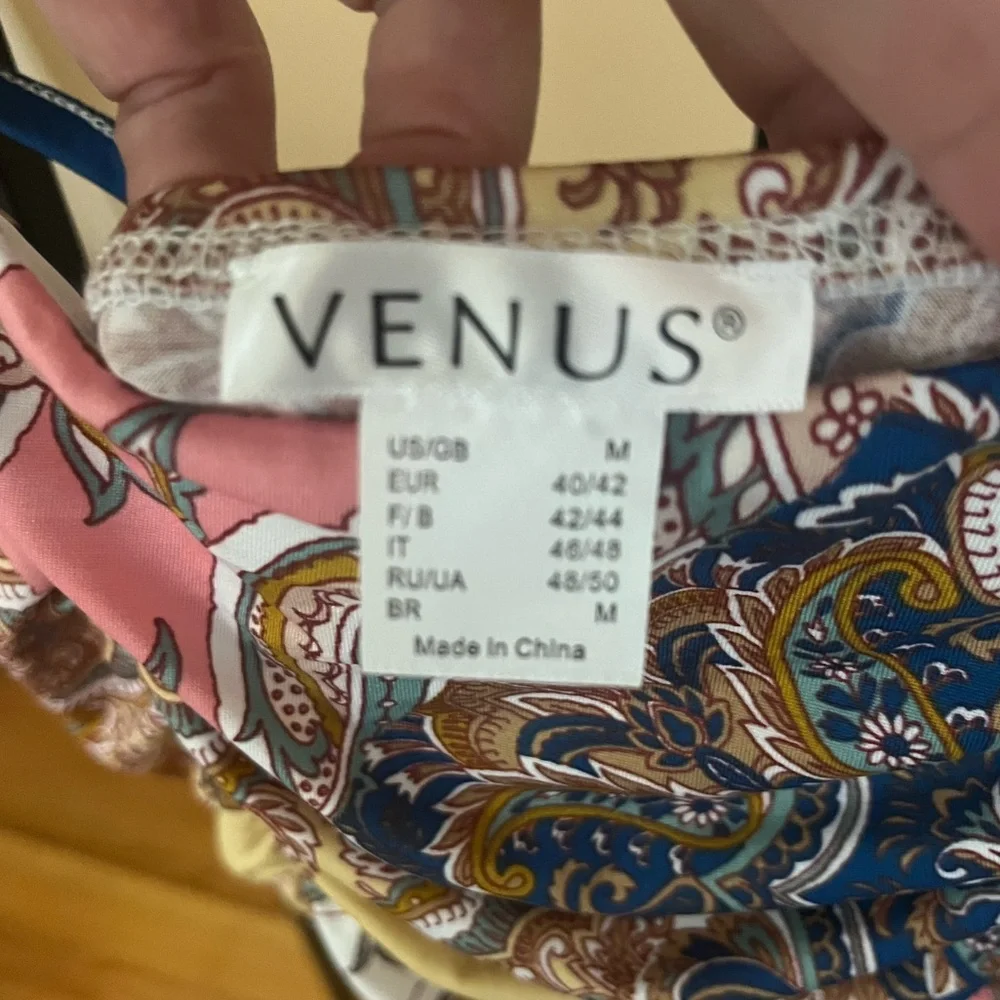 VENUS Paisley Print Jumpsuit | M | NWT - Picture 9 of 10